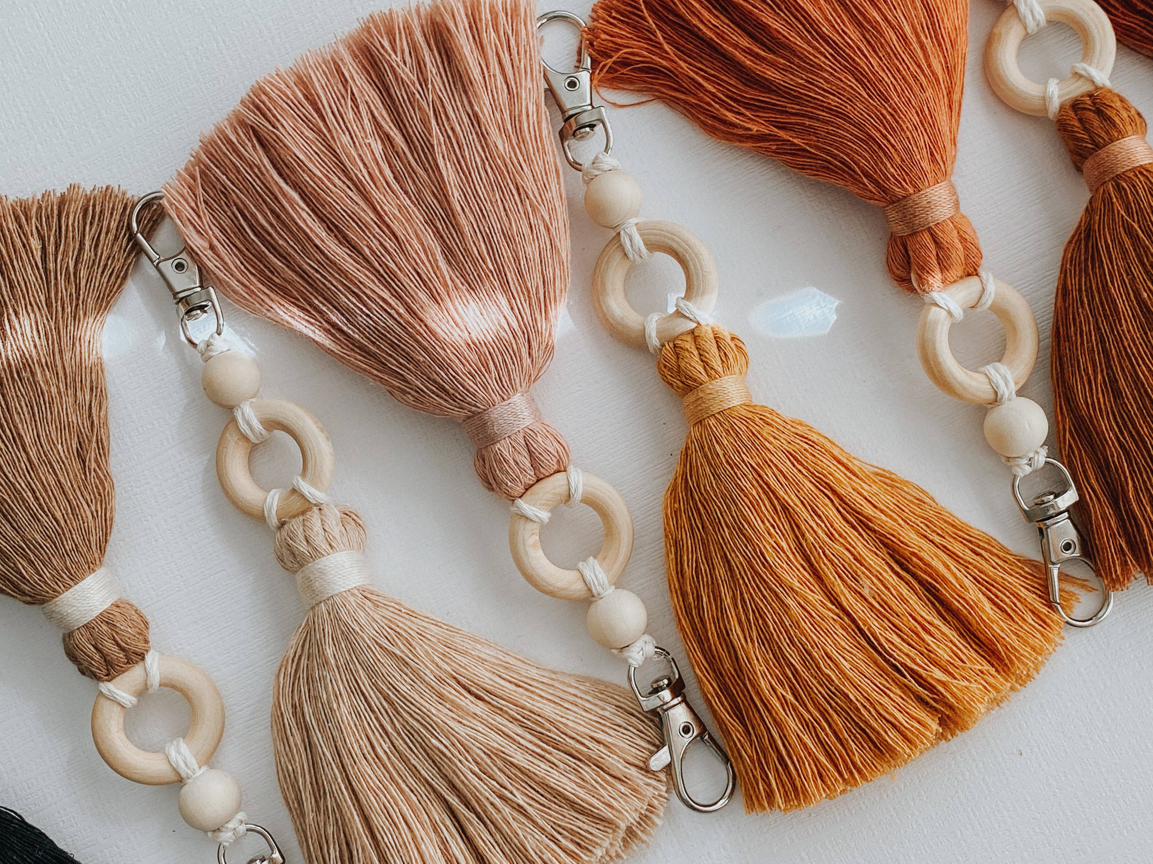 DayCrafter – Großhandel Schlüsselanhänger – Damen – Holz ätherisches Öl Schlüsselanhänger Diffusor6