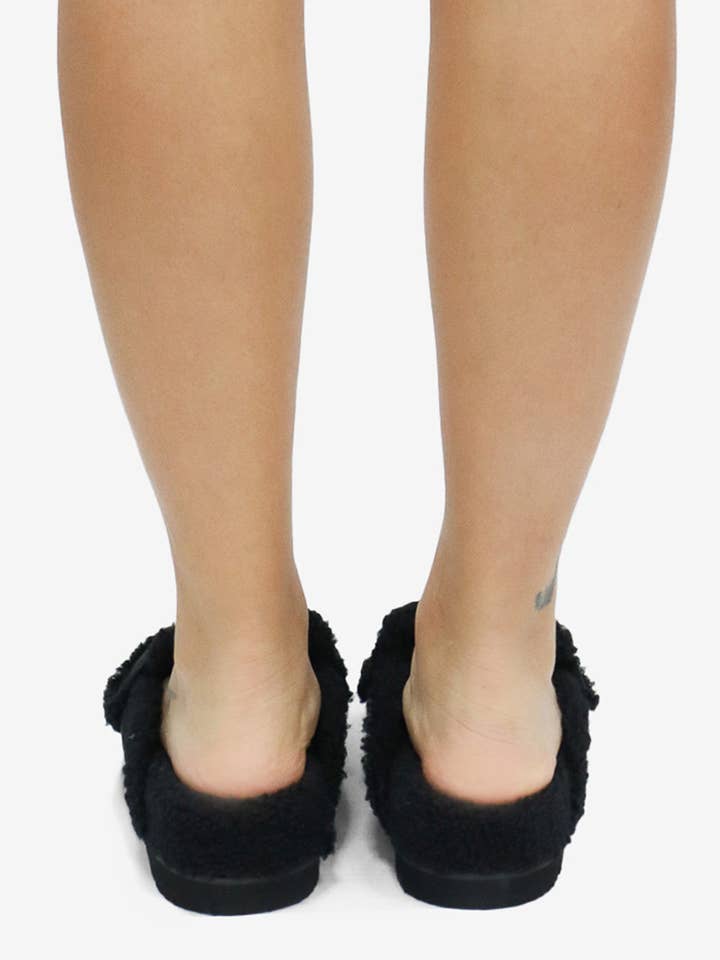 Lemonade Shoes – Großhandel Hausschuhe – Damen – TATUM - Gemütlicher Wildleder-Slide mit dicker gepolsterter Sohle6