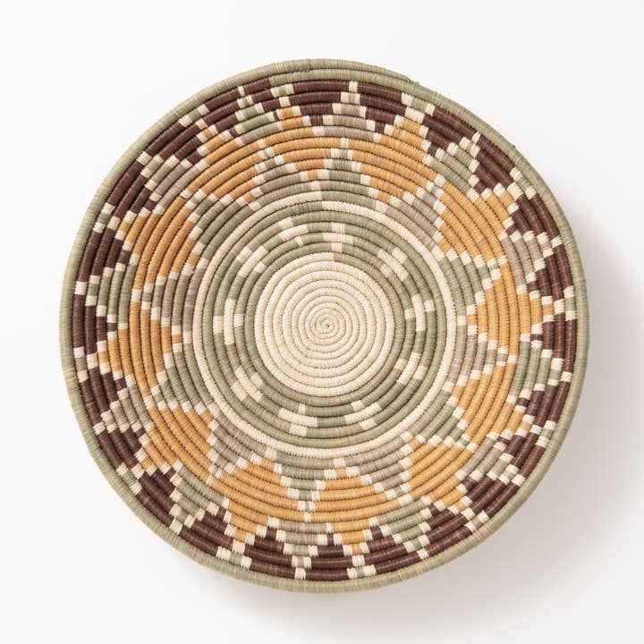 Panier Rayons Rick Rack ~ Collection Élevée pour la vente par MAADILI COLLECTIVE