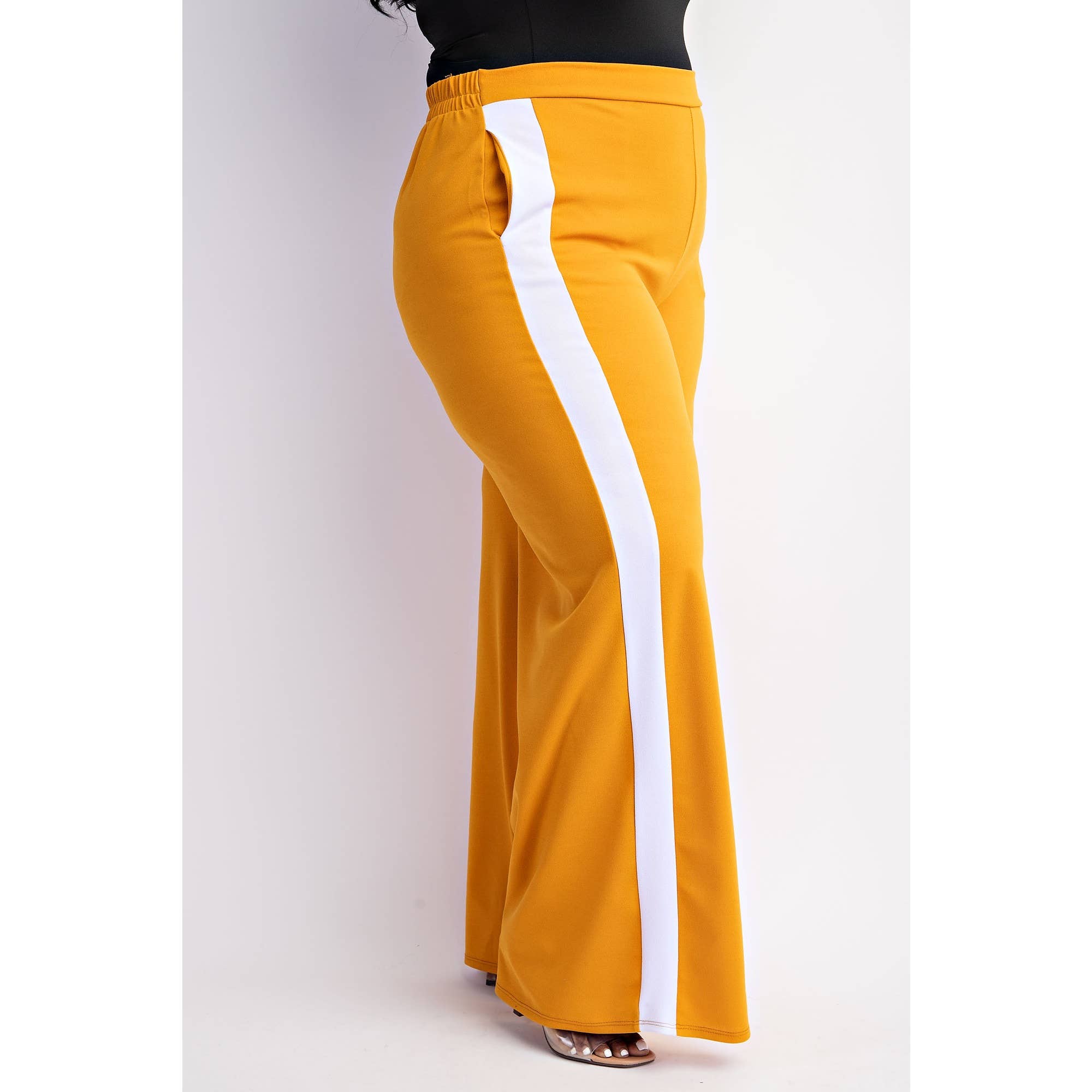 The Curve LA - Wholesale Pants - Women's - 74509-1cp  PLUS SIZE SIDE-STRIPED KNIT PANTS WITH POCKETS1