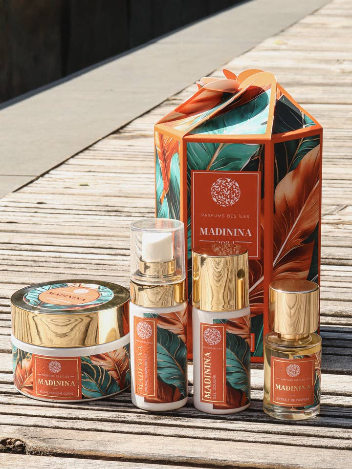 Madinina Petals Box Edizione 2024 per la vendita all'ingrosso da parte di PARFUMS DES ILES