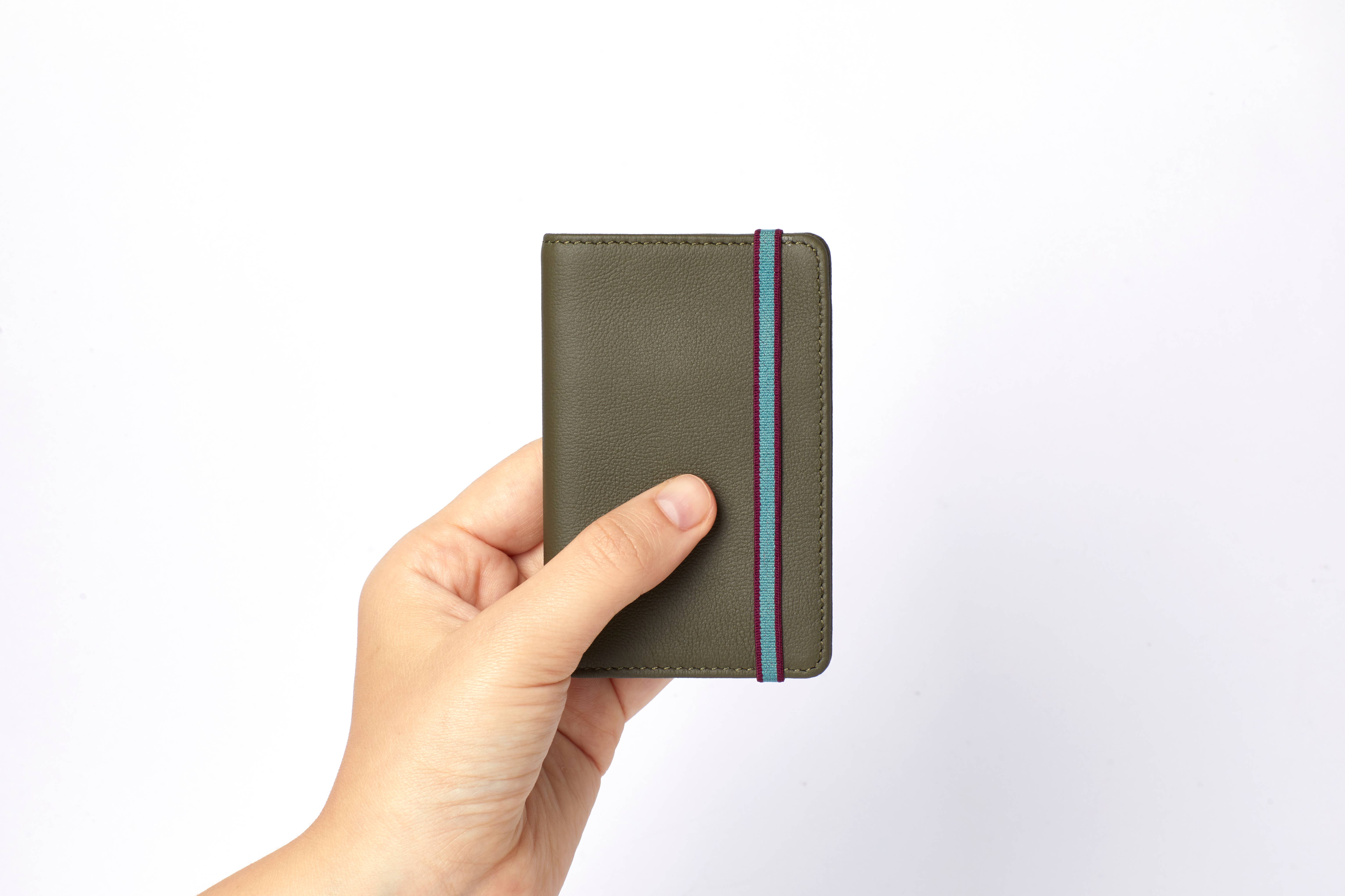 Carre Royal - Wholesale Card Holder - Unisex - Kaki Card Holder3