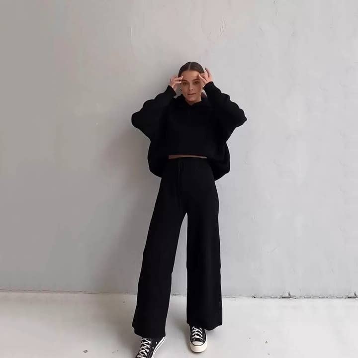 Sweetkama - Wholesale Lounge Set - Women's - Solid Color Hoodie Top and Pant Set Sweater Set 9263
