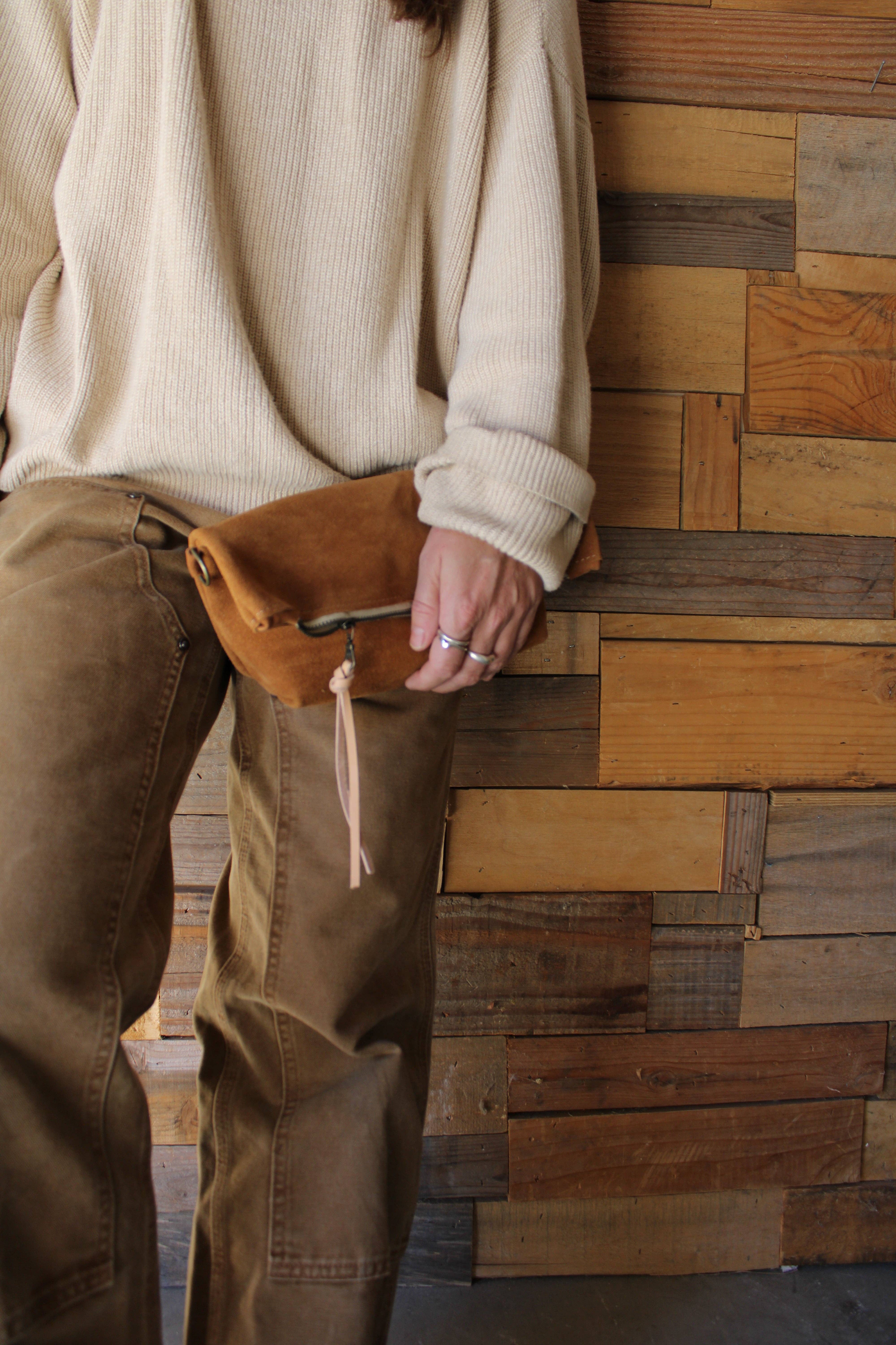 Olive n' Suede - Wholesale Crossbody Bag - Women's - Square Side Bag4