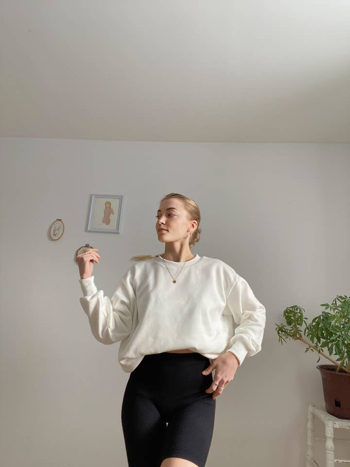 Ivory Women's Sweatshirt – Handmade for wholesale by Rubis Pastel