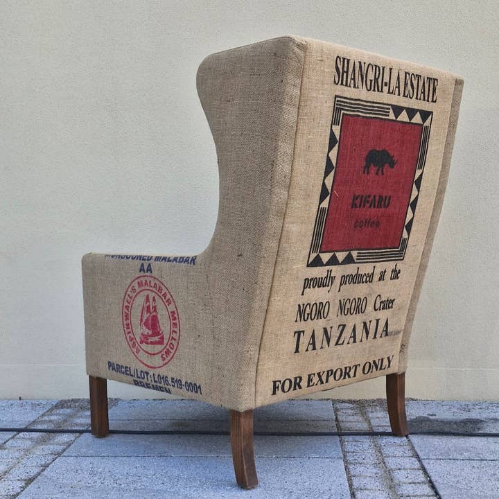 CAFFAHHAUS – Großhandel Stühle – **Sostenible Afrika Collection – Nachhaltiger Sessel aus Hamburg mit recyceltem Kaffeesack-Stoff**