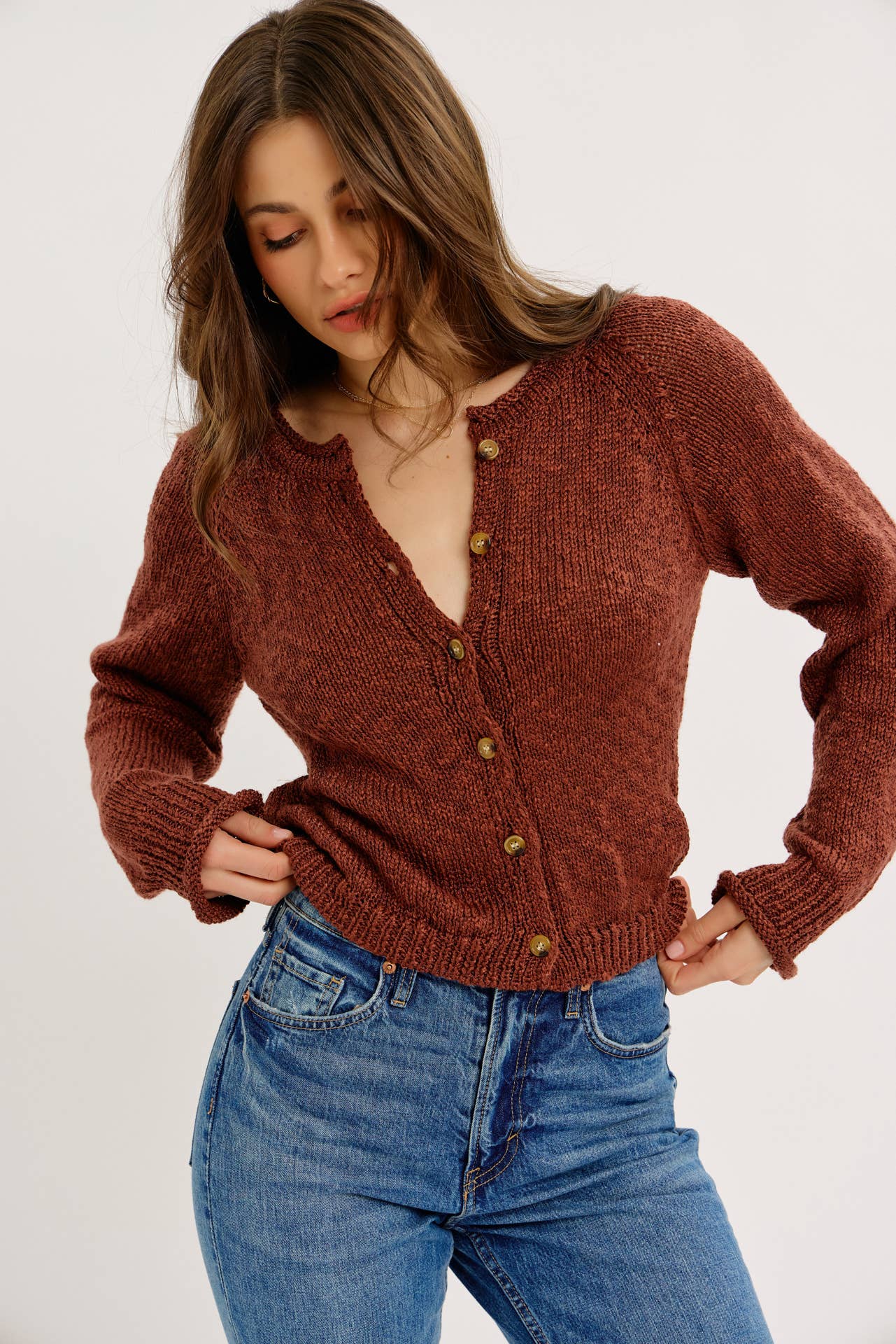 idem ditto – Engroshandel Cardigan - Dame – LETSTRUKTURERET CARDIGAN MED KNAPPER12
