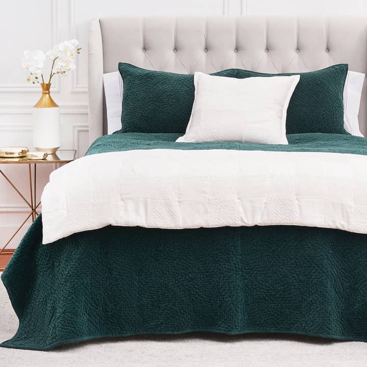 Vela Juniper Green Quilt Set for wholesale by ELISABETH YORK