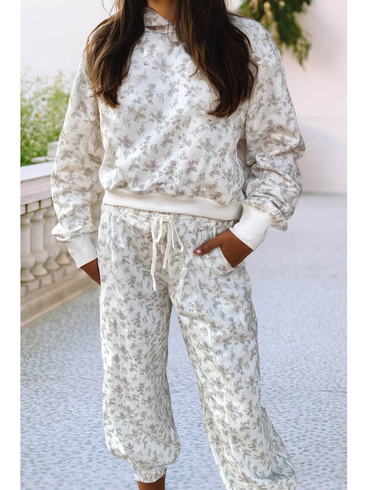 White LDC Cozy Summer Dreams Floral Set for wholesale on Faire