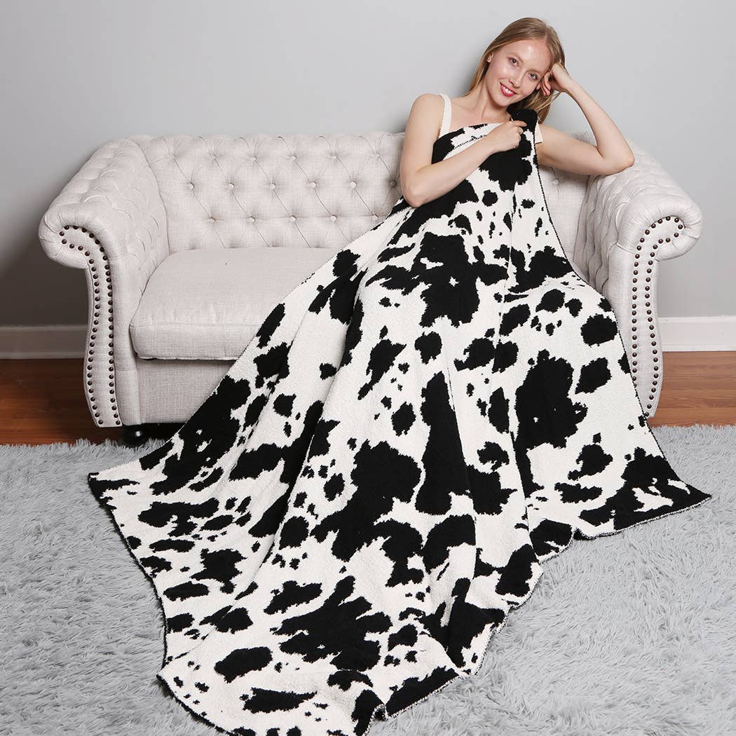 Fashion City - Wholesale Throw Blanket - Cow Pattern Throw Blanket1