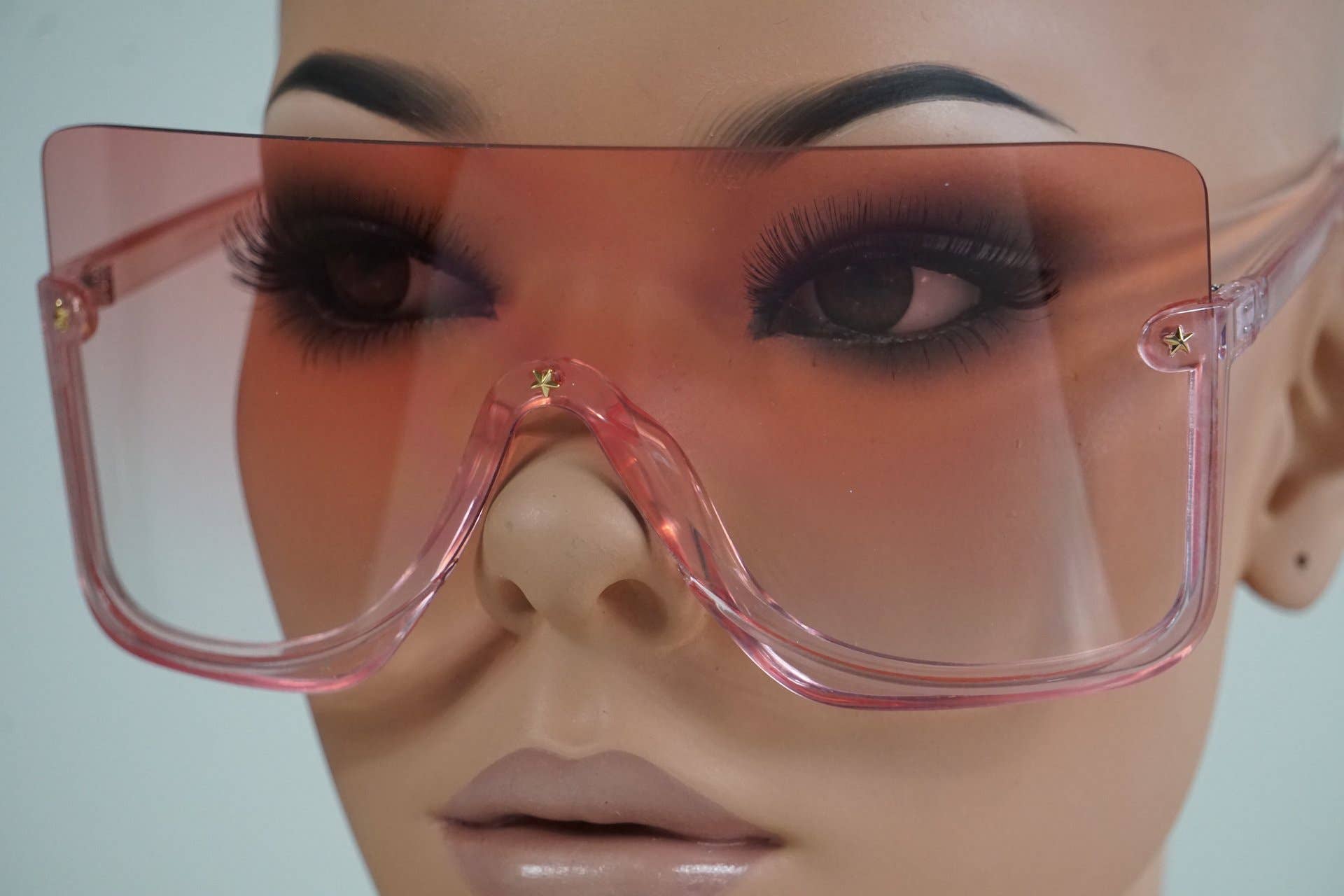 The Shade Valley - Wholesale Sunglasses - Women's - No Pics Please 📸8