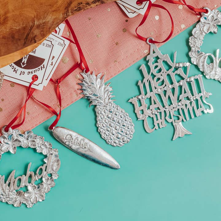 Regali Hawaii - Ohana - Aloha - Mahalo - Ananas - Ornamento per la vendita all'ingrosso da parte di House of Morgan Pewter