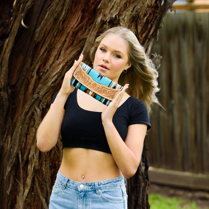 The Design Edge - Wholesale Wallet - Women's - Turq Saddle Blanket Trifold Wallet with Tooled Lthr - TSB23A0