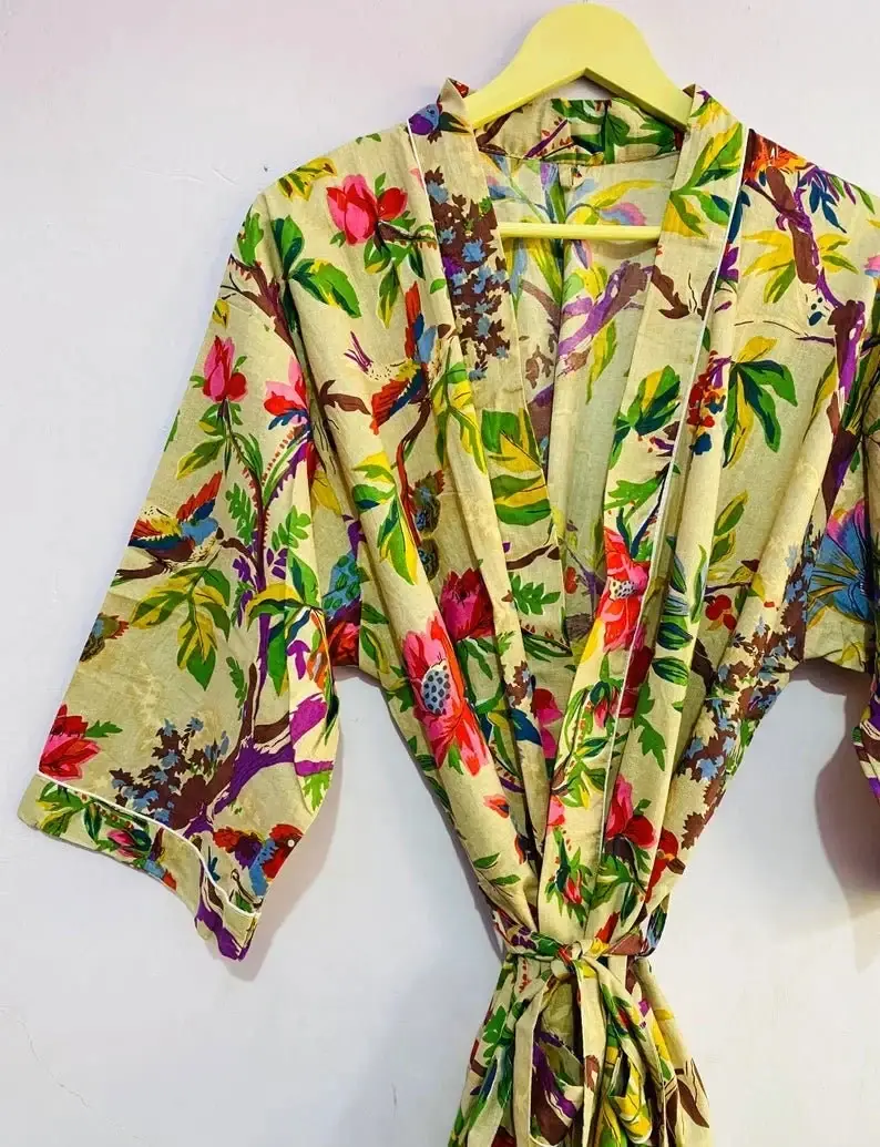 GYPSY STUDIO – Kimono - Mulher por atacado – Robe Curto de Algodão com Estampa Floral de Pássaros2
