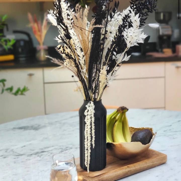 Grof Amsterdam - Wholesale Vase - Lunga Big - 3D printed vase for dried flowers11