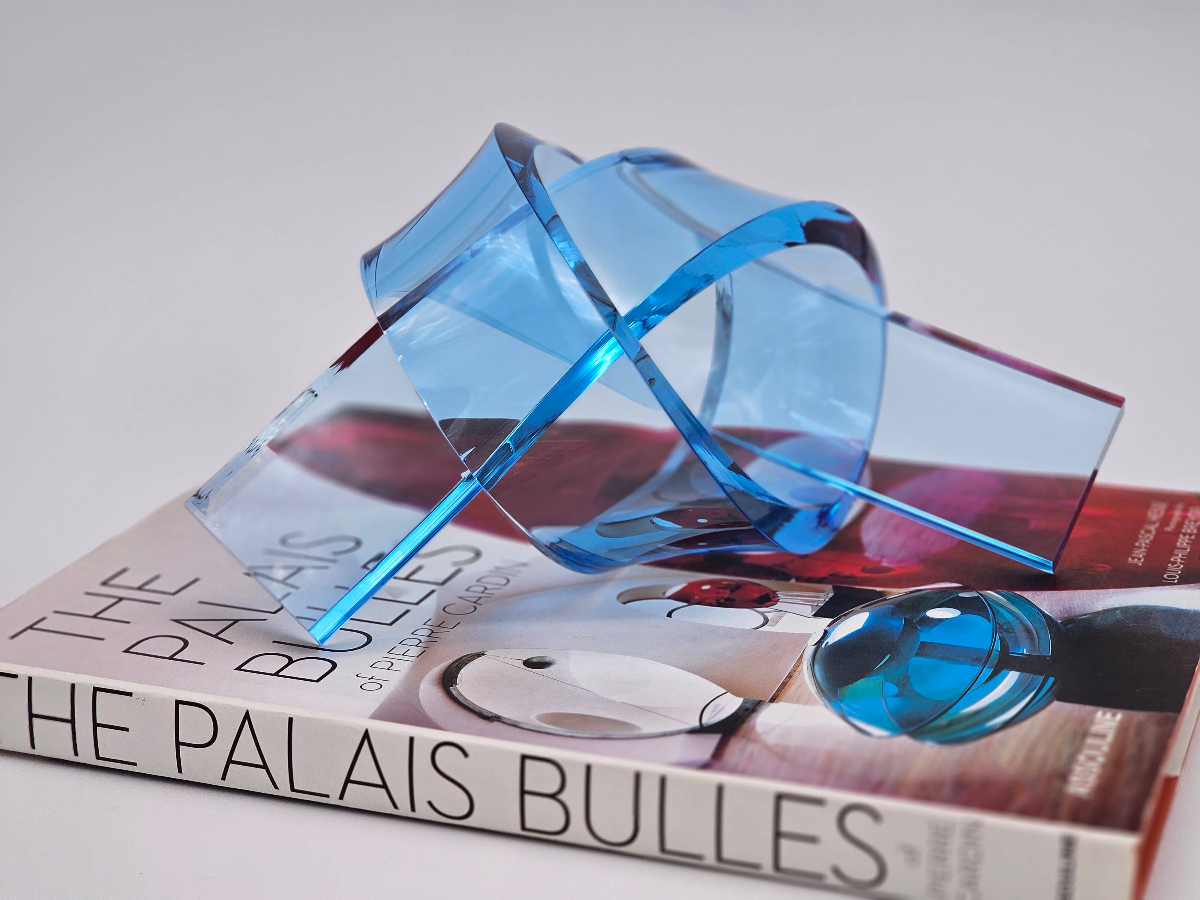 Somar Creations - Wholesale Decorative Tabletop Object - Acrylic Large Love Knot 6