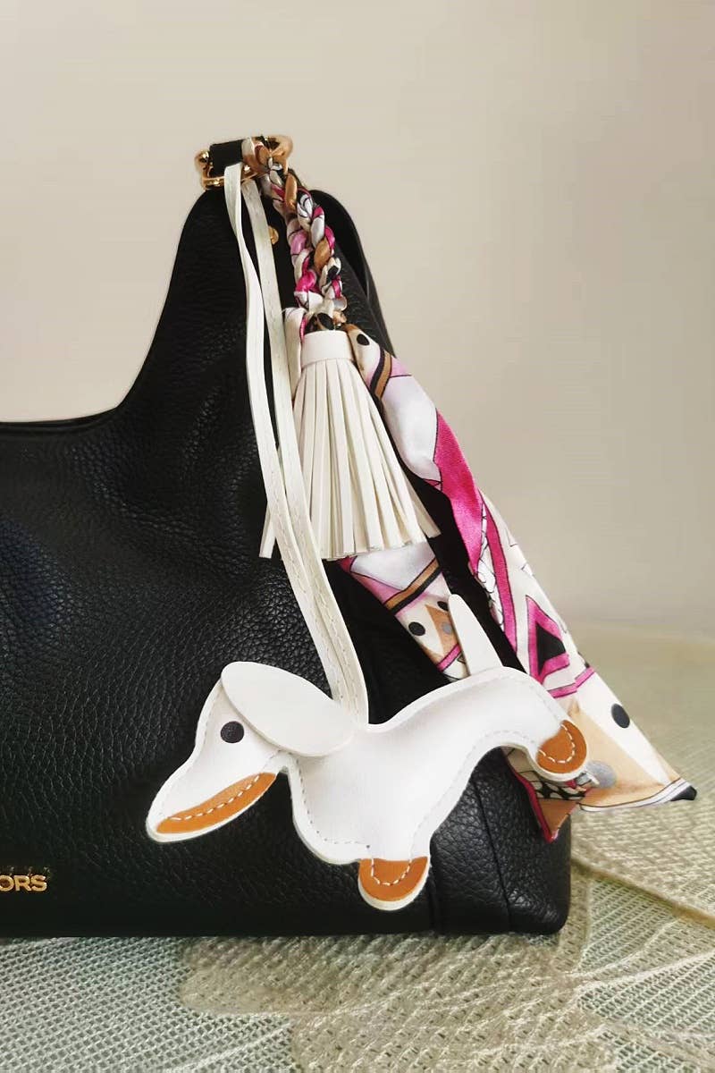 Leto Accessories – wholesale Purse/bag accessory – Women’s – Dachshund Leather Bag Charm Fringed Bag Accessory10