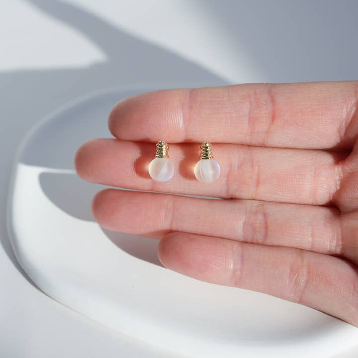 Mini Story Co - Wholesale Stud/Post Earrings - Gold Light Bulb Stud Earrings7