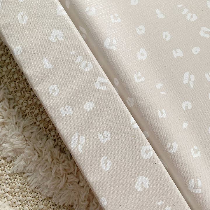 Bobbin and Bumble - Baby Changing Mats – wholesale Changing mat/pad – Baby – Baby Changing Mat | Speckled Sand Animal Print | Handmade UK7