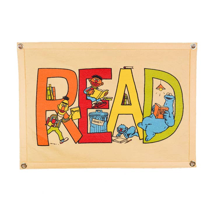 Drapeau du camp READ • Fanion Sesame Street x Oxford pour la vente par Oxford Pennant