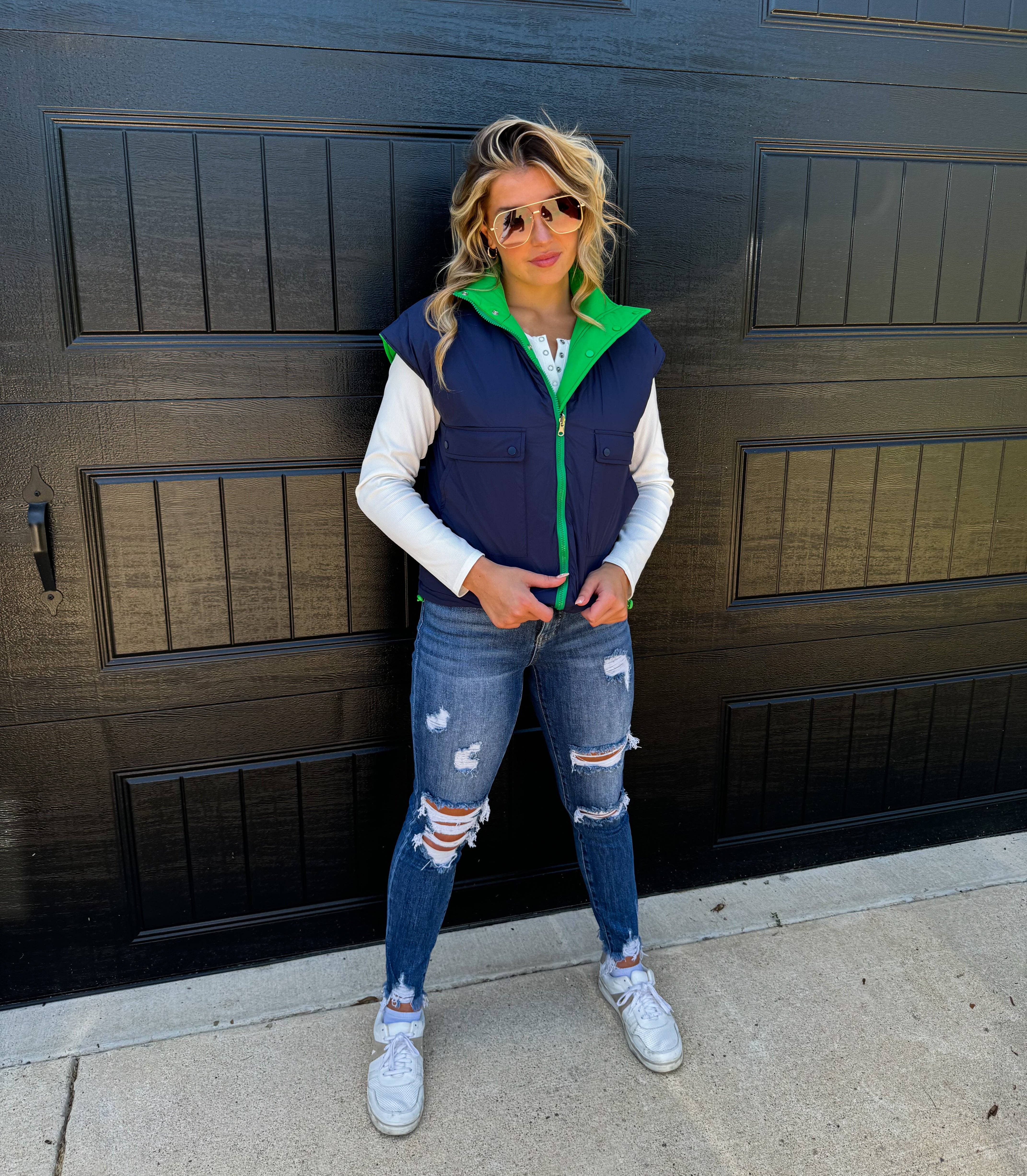 BLAKELEY - Wholesale Outerwear Vest - Women's - MADDOX REVERSIBLE PUFFER VEST27