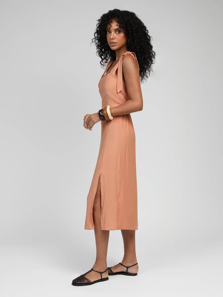 An'ge - Wholesale Dress - Women's - MANTA MIDI DRESS terracotta2