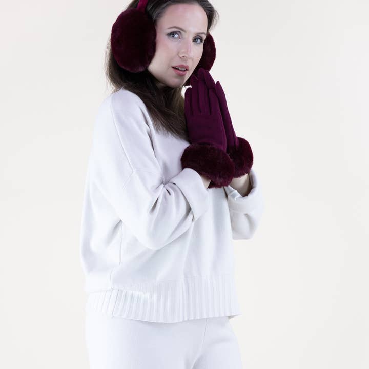 WC0003 MS00108 Ear muffs and other Purchase Wholesale muff. Free Returns & Net 60 Terms on Faire trending on Faire.