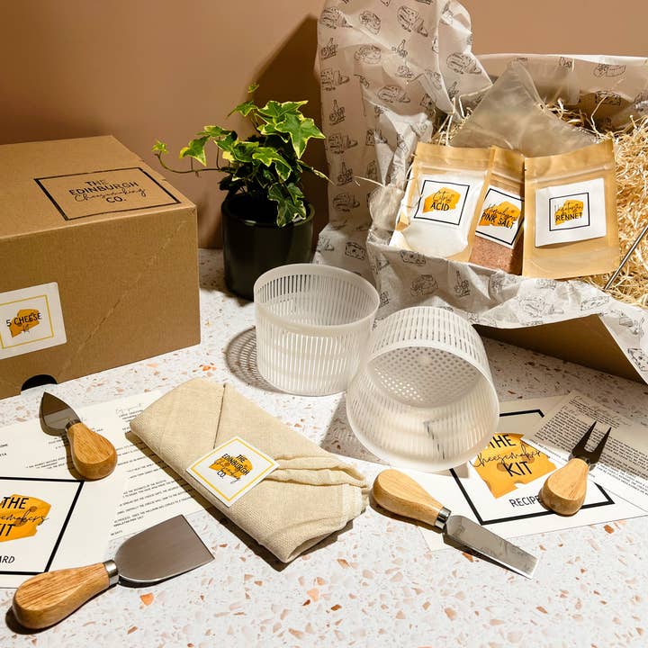The Craft Connoisseurs – Engroshandel DIY-sæt til fødevarer – XL Cheesemaker's Kit (5 Ost)
