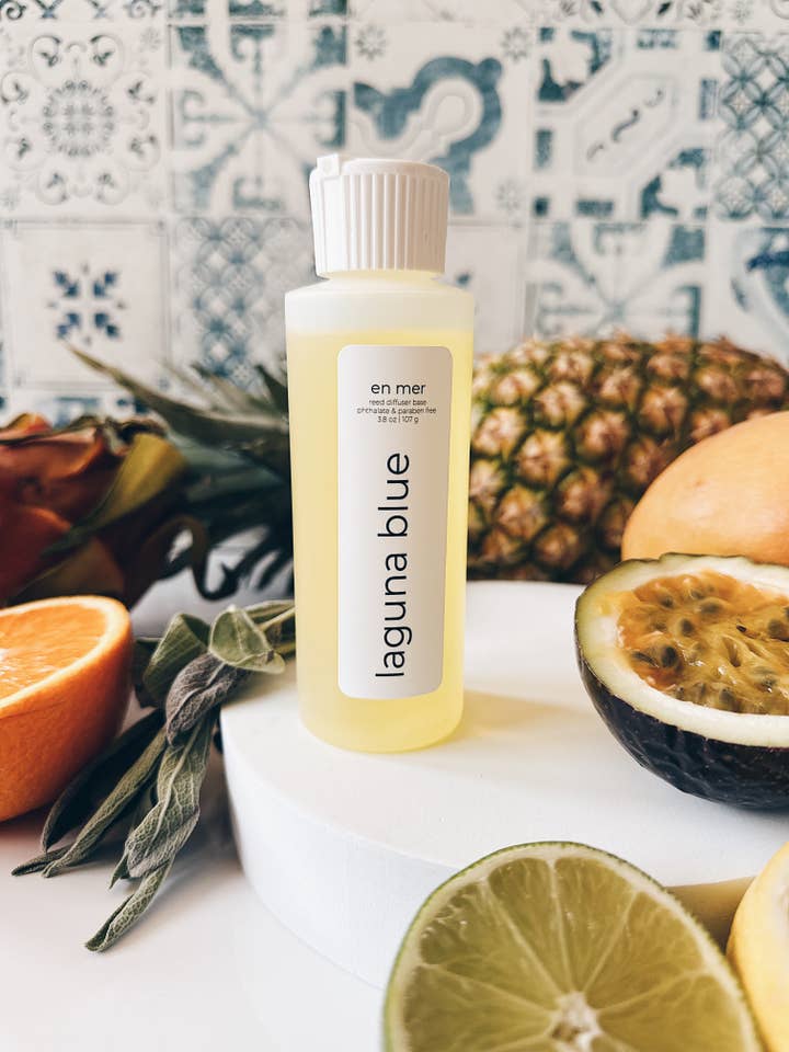 en mer | laguna blue | reed diffuser base for wholesale by en mer, co