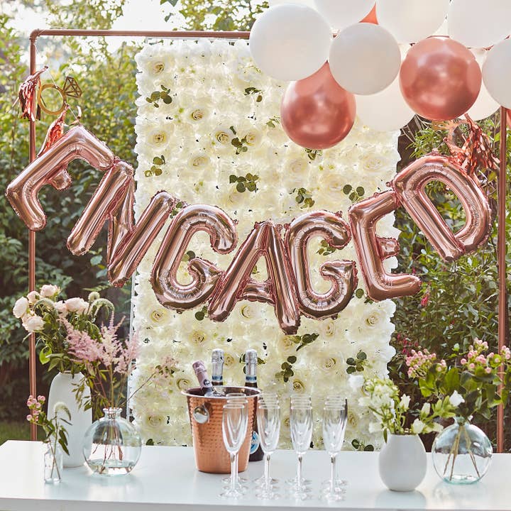 Balloon Bunting - Engaged with Tassels & Rings - Rose Gold for wholesale by Ginger Ray