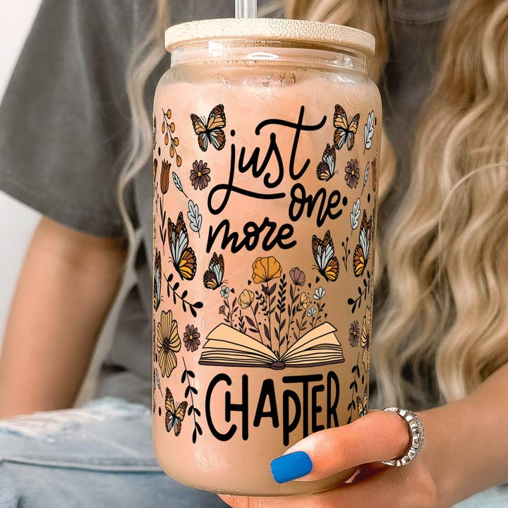 Sip-Sip Hooray! - Wholesale Drinking Glass/Cup - Just One More Chapter 16oz Glass Can Cup With Lid and Straw1