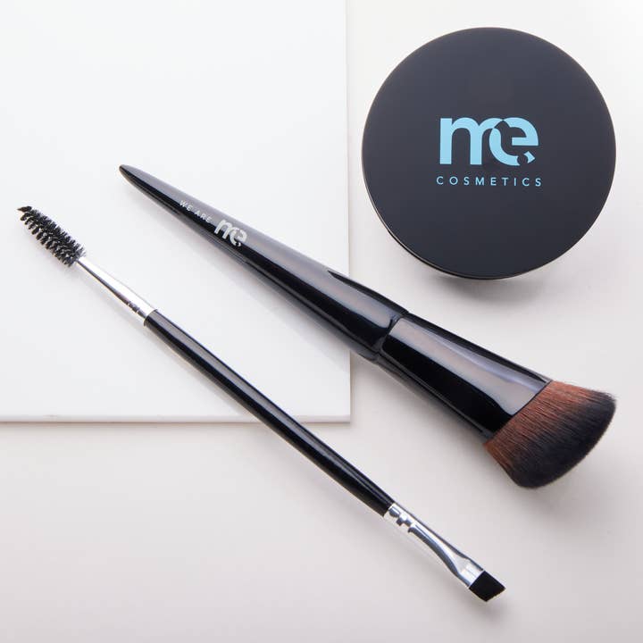 Bundle Trio Take Me Higher™ per la vendita all'ingrosso da parte di We Are ME Cosmetics