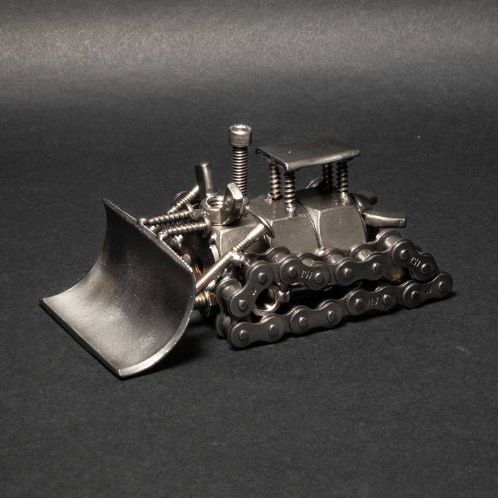 Metal Relic - Wholesale Decorative Figurine - Metal Bulldozer Figurine