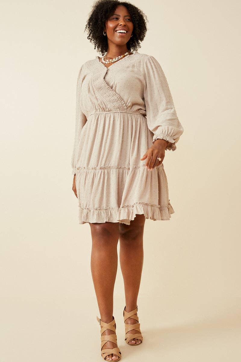 Steen Damesjurk met gesmokte overslag en Zwitserse stippen. voor groothandel op Faire5