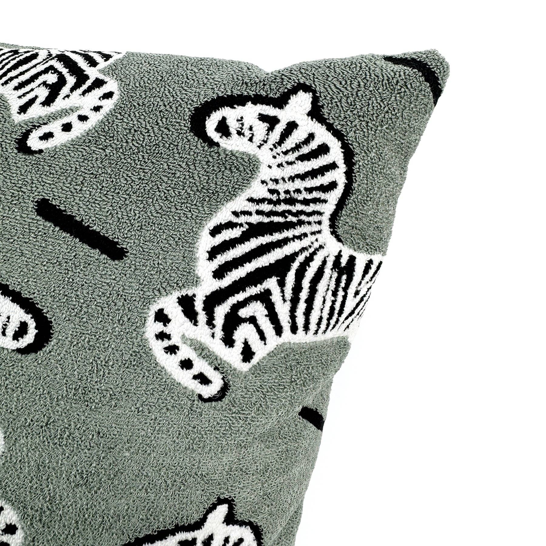 FLUFFERY - Wholesale Throw/Decorative Pillow - Holiday Decor Cozy Zebra Throw Pillow, Green (18&quot; x 18&quot;)5