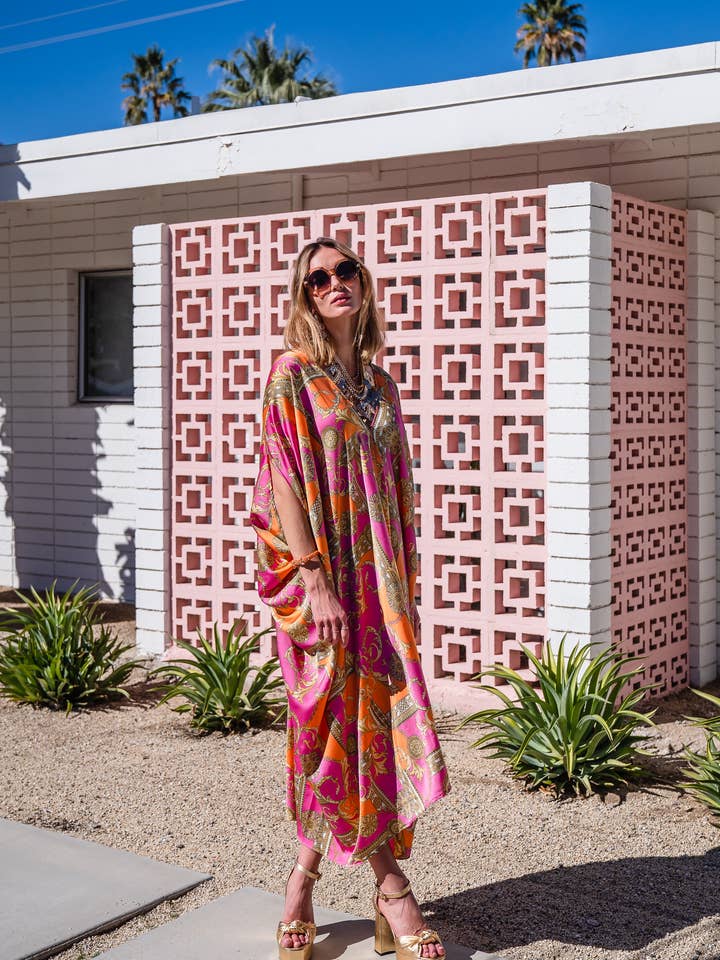 Jennafer Grace - Wholesale Kaftan - Women's - Voglia Rosa Caftan