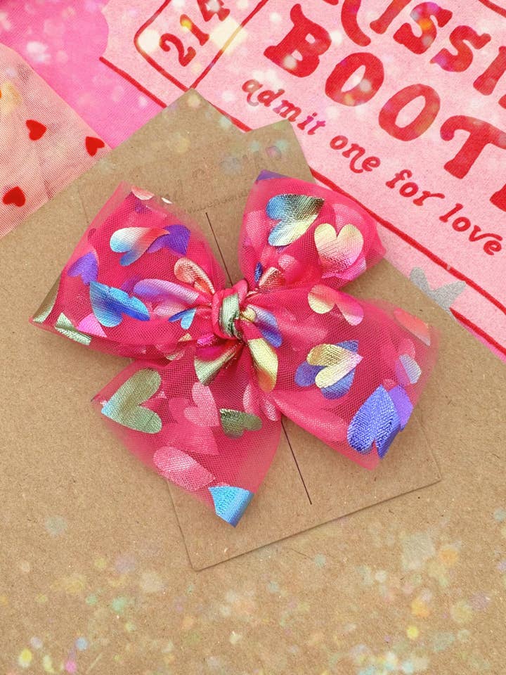 Flerfärgade Foliehjärtor // Tyllrosett för wholesale av Bend & Snap