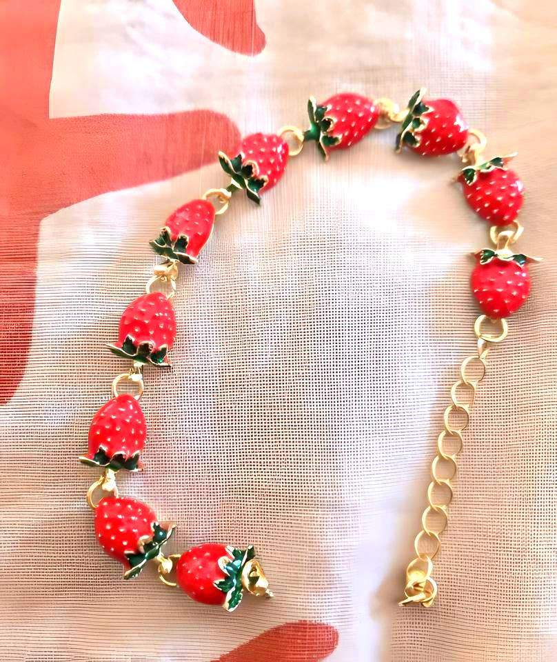 Wild & Free - Wholesale Charm/Dangle Bracelet - Pulsera de fresa, pulsera de esmalte y acero4