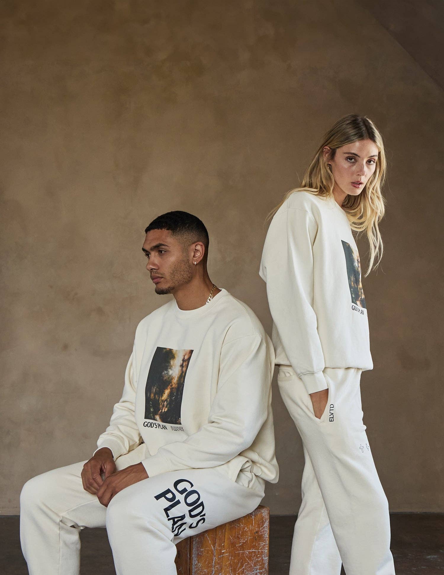 ELVTD – wholesale Sweatshirt - Unisex – God's Plan Crewneck - Alabaster4