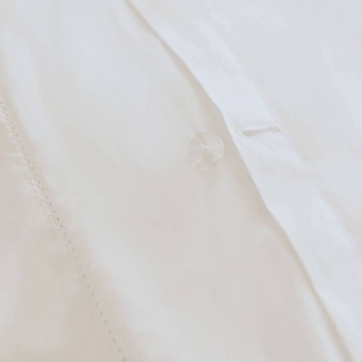 White Sintra Sateen 400 TC for wholesale on Faire5