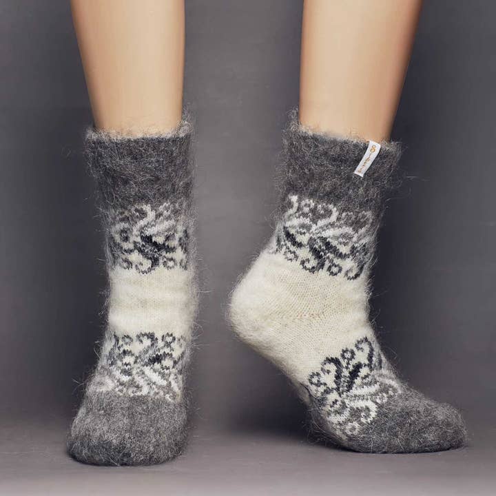 SS Frosted Swirls Goat Wool Non-Binding Crew Socks for wholesale by Siberia Spirit