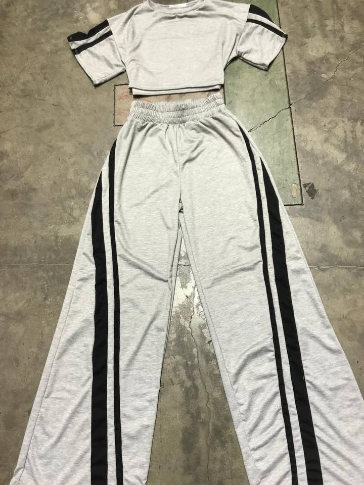 J2 FASHION - Wholesale Top & Pant Set (NOT Loungewear) - Women's - Two-piece set