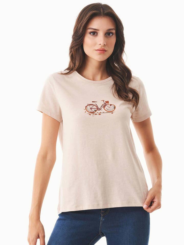 T-Shirt aus Bio-Baumwolle mit Print for wholesale by ORGANICATION