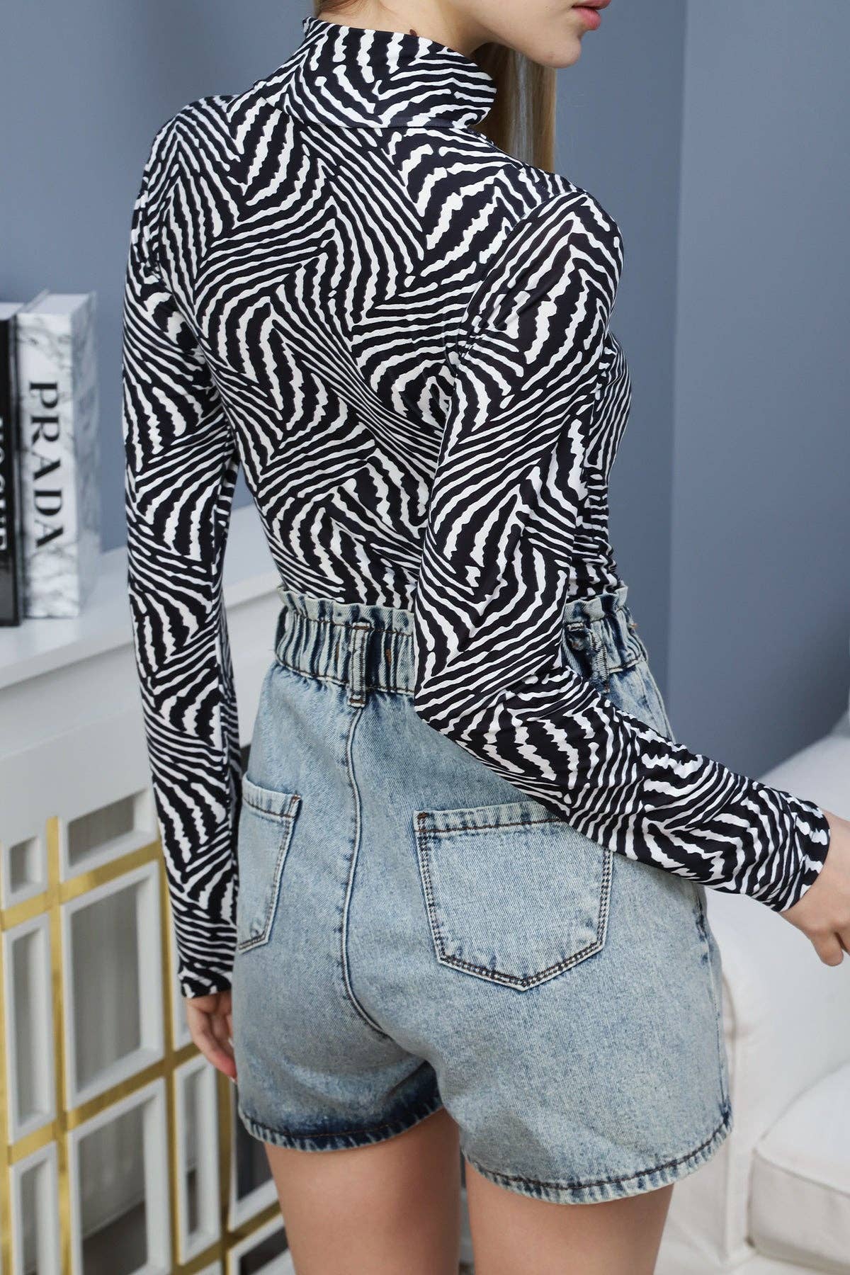 Lasofy - Venta al por mayor Body - Mujer - MONO DE MANGA LARGA CON CUELLO DE TORTUGA SIMULADO PARA MUJER11