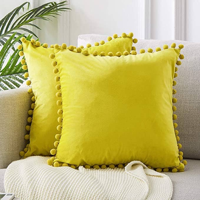 Moderny - Wholesale Throw Pillow Cover - Velvet Pom Pom Cushion Covers0