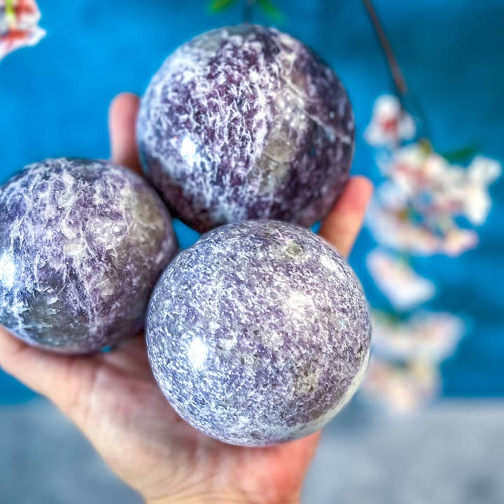 Lepidolitkugeln, Lepidolit-Kugeln, Kristalle aus ethischen Quellen für den Großhandel von Mandala Gems