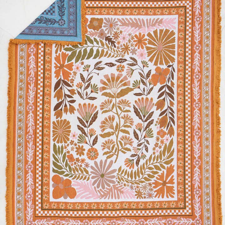 Salty Aura - Wholesale Throw blanket - The Dahlia Rug2