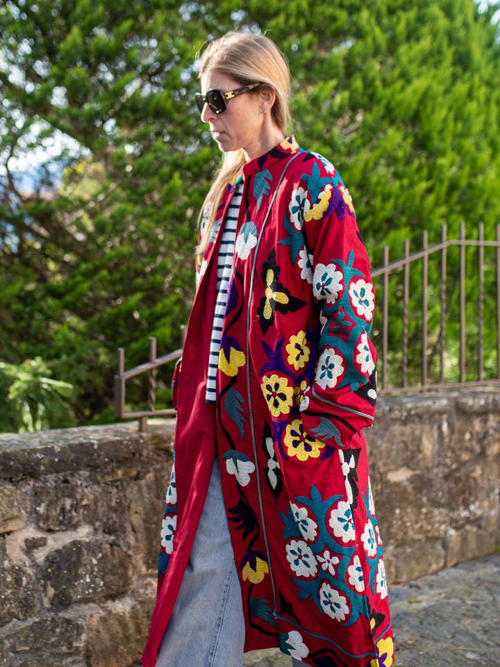 Chaqueta larga Suzani para venta al por mayor de Sanjanaandme