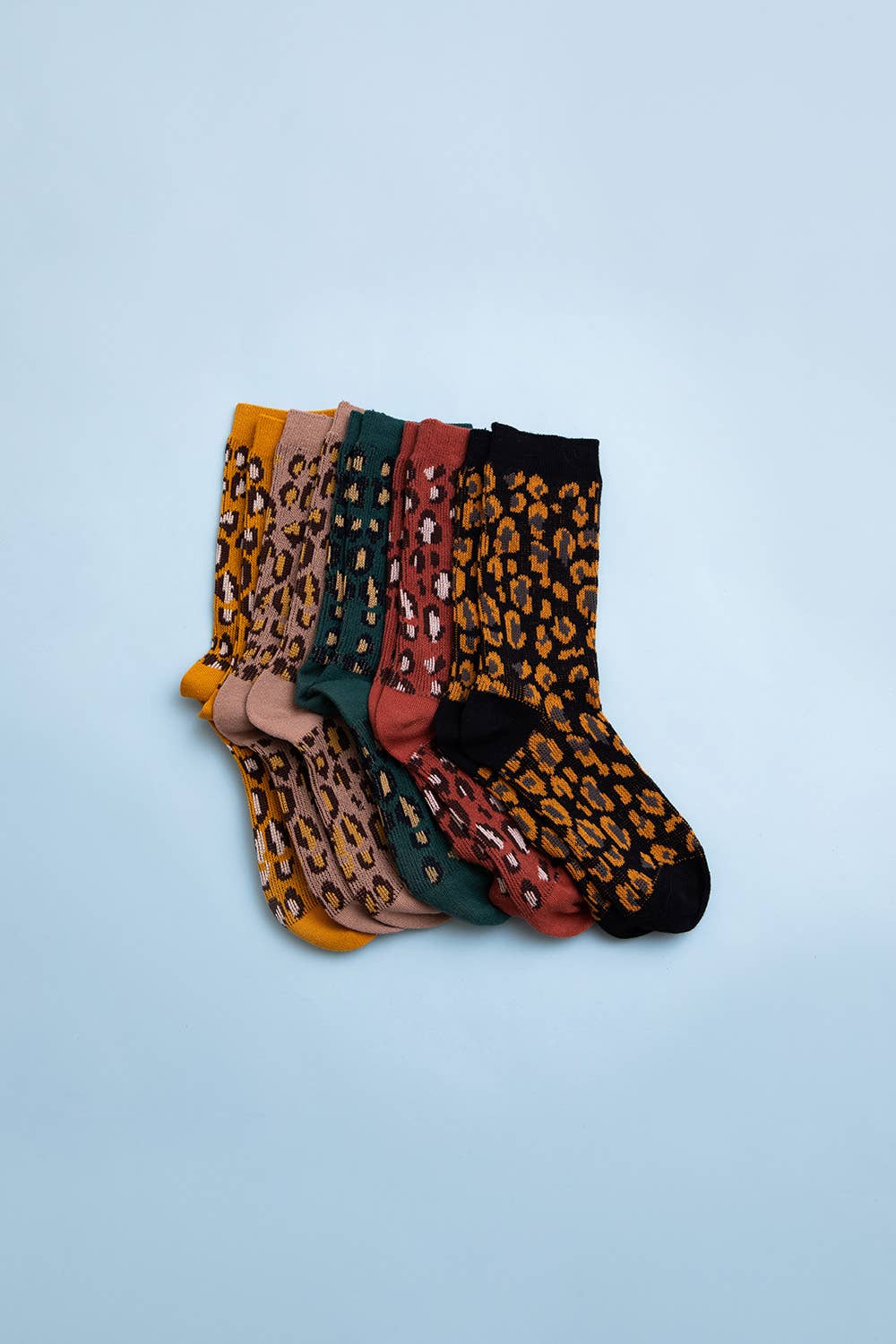 Leto Accessories - Wholesale Socks - Women's - 🐾 Soft Animal Print Leopard Knit Socks – Perfect for Winter1