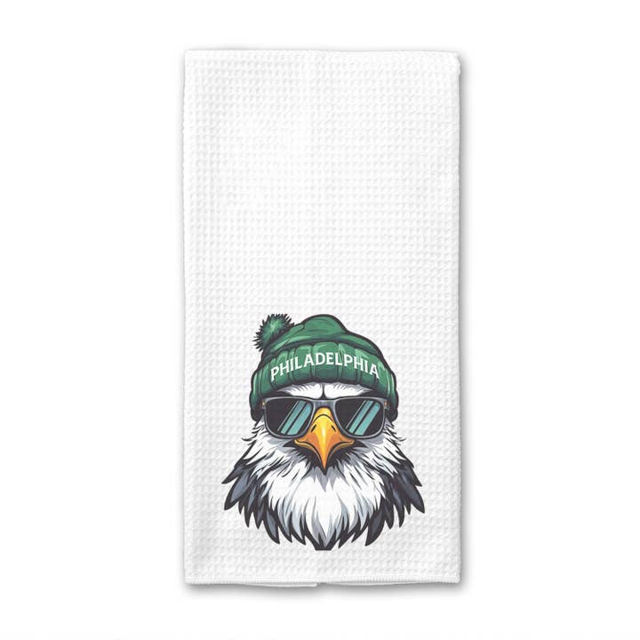 Serviette en nid d'abeille avec dessin animé d'aigle de Philly pour la vente par Into The Desert